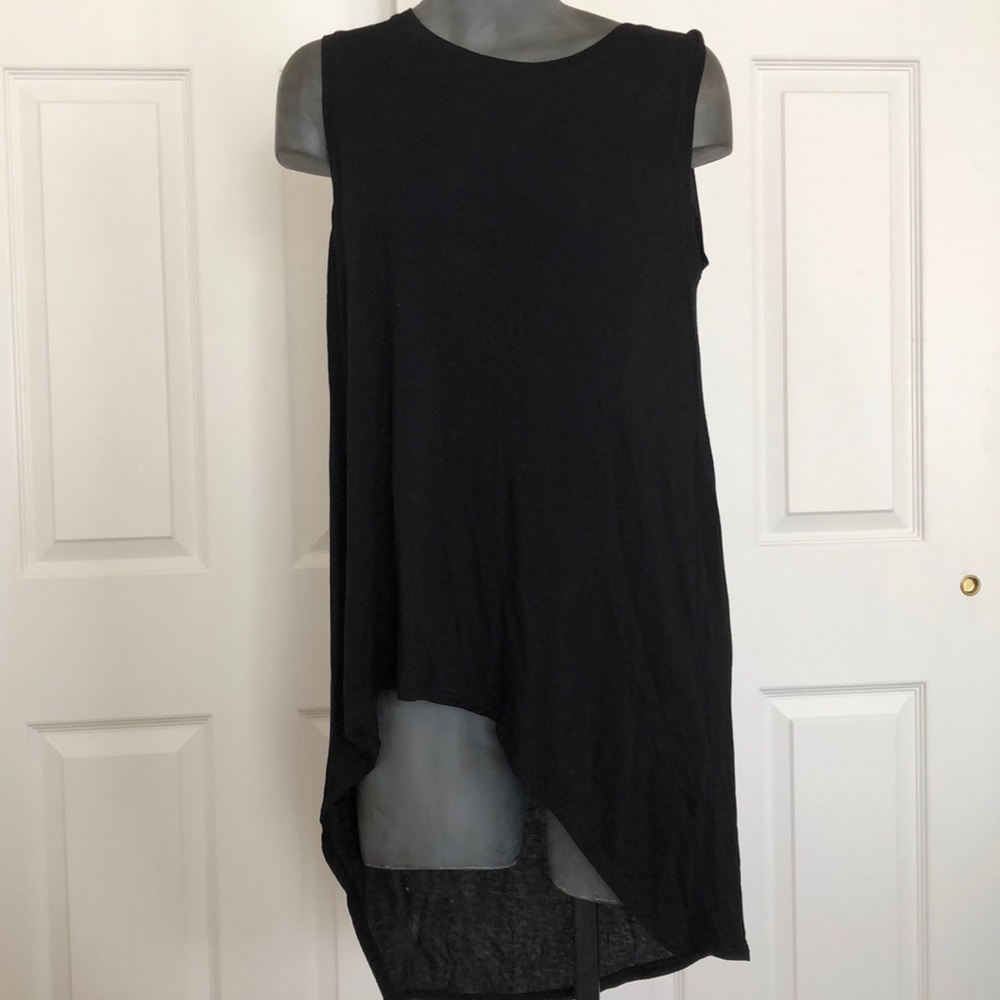BCBG top